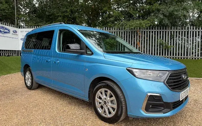 Used Ford Tourneo Connect Titanium 122 HP (89 kW) 2023 Blue MPV