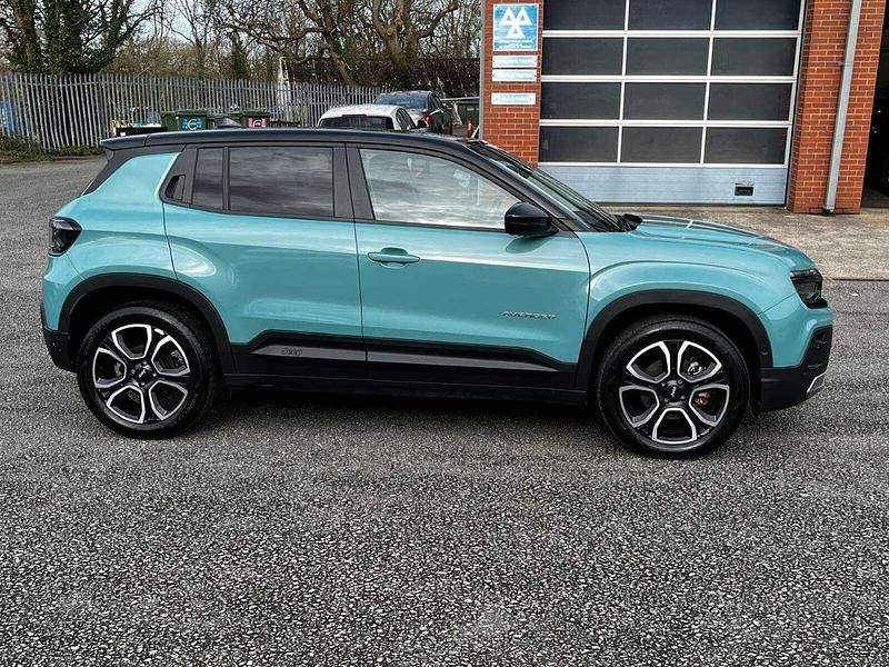 Used Jeep Avenger EV Summit 113 kW (154 HP) 2024 SUV