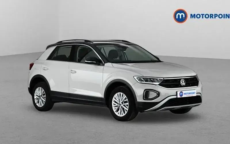 Usado VW T-Roc Life 110 HP (80 kW) 2024 SUV