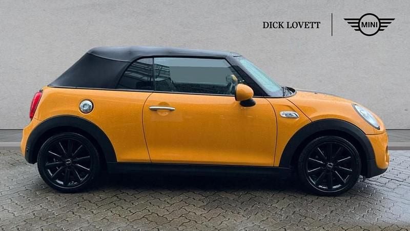 Used Mini Cooper S 189 HP (139 kW) 2018 Orange Hatchback