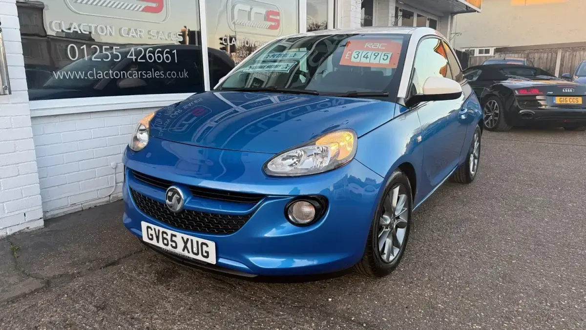 Second-hand Vauxhall Adam Jam 70 CP (51 kW) 2015 Albastru Hatchback