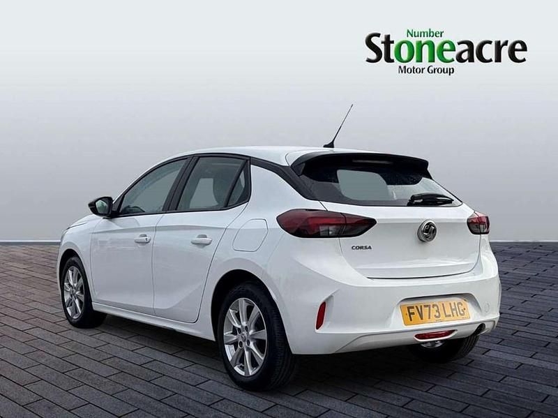 Używany Vauxhall Corsa Design Edition 75 KM (55 kW) 2023 Biały Hatchback