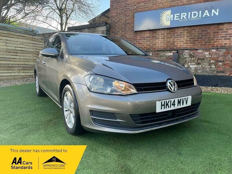 Used VW Golf VII SE 2014 Brown Hatchback