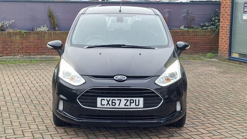 Used Ford B-MAX Titanium 95 HP (69 kW) 2017 Black MPV