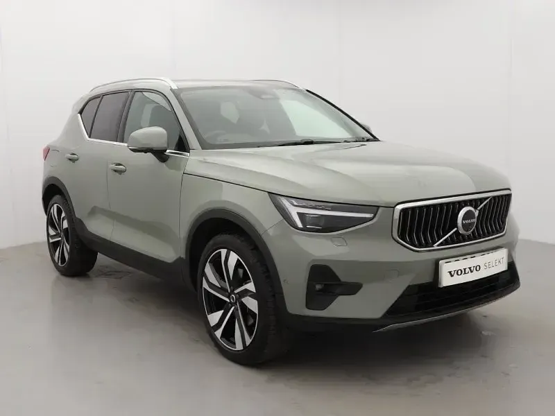 Usado Volvo XC40 Ultra 2025 Verde SUV
