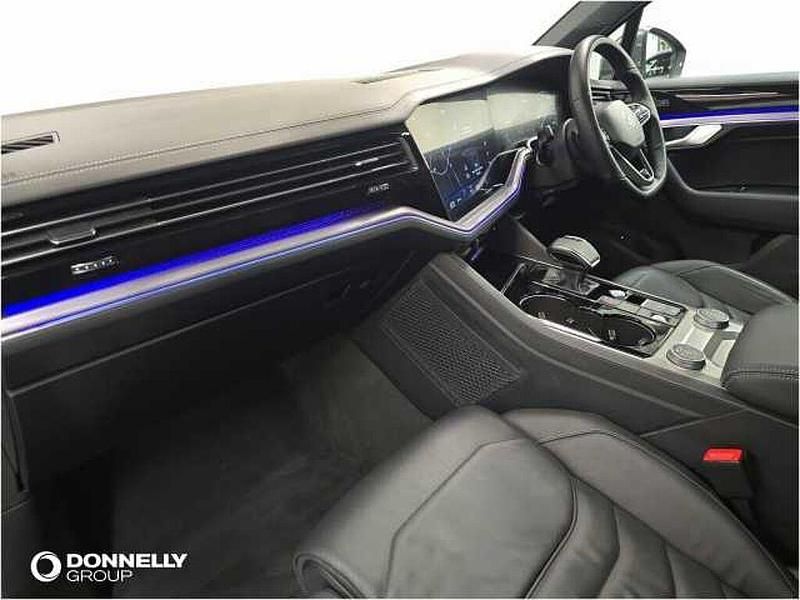 Used VW Touareg 231 HP (169 kW) 2023 SUV