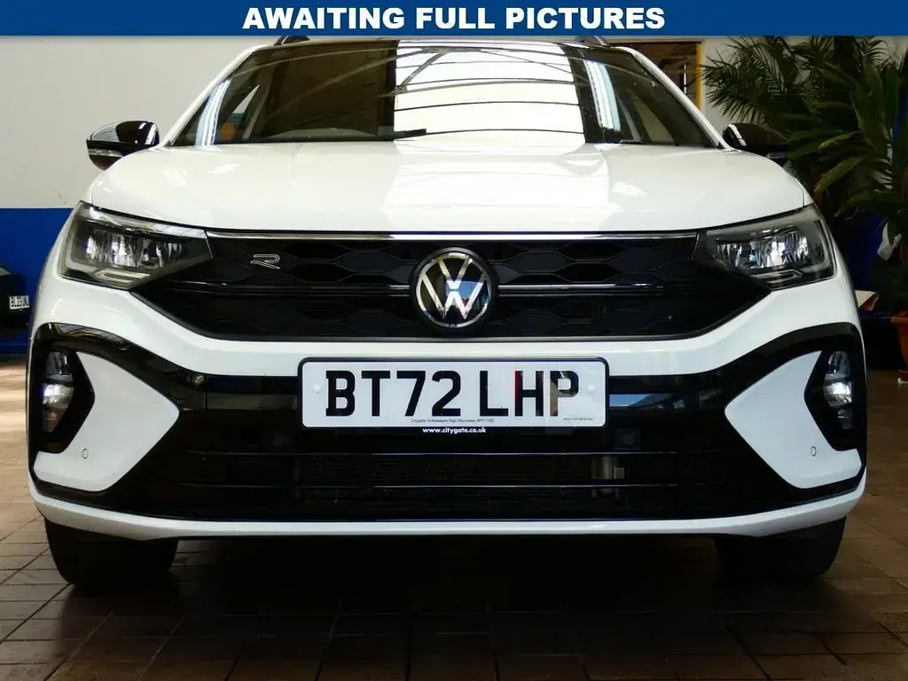 Used VW Taigo R-line 150 HP (110 kW) 2023 White SUV
