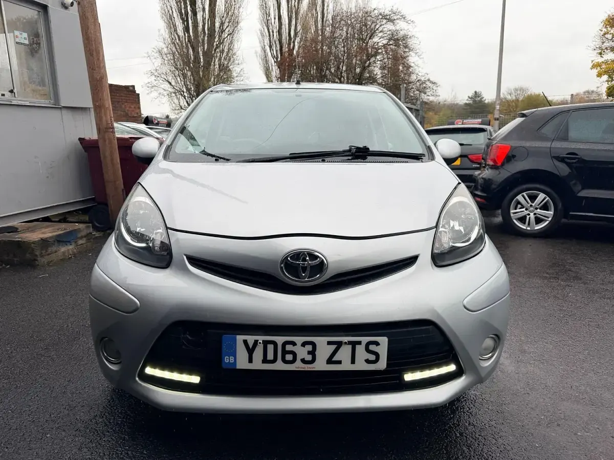 Used Toyota Aygo 2013 Silver Hatchback