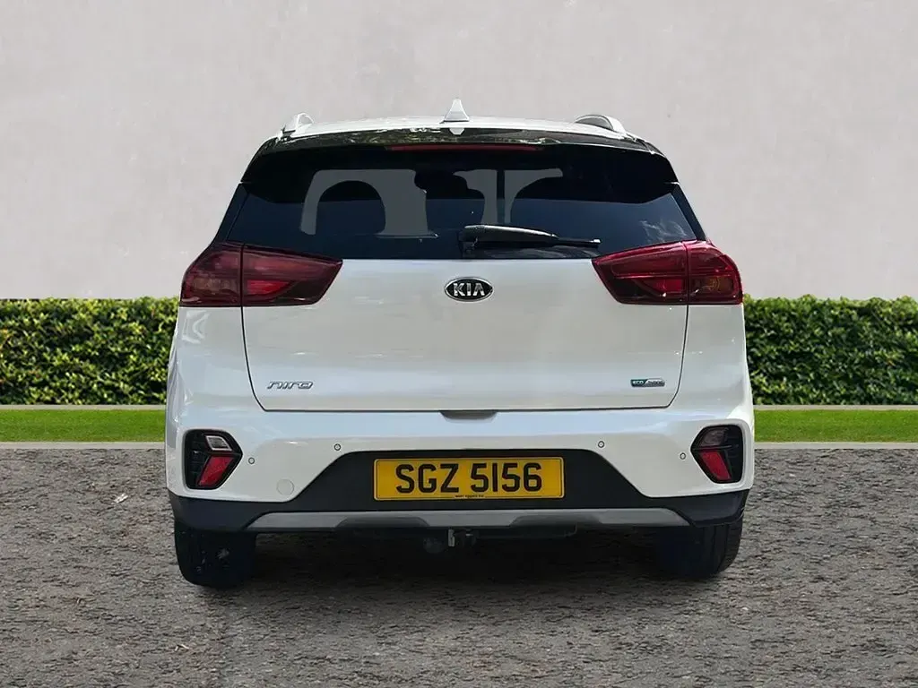 Gebraucht Kia Niro 141 PS (103 kW) 2020 Weiß SUV