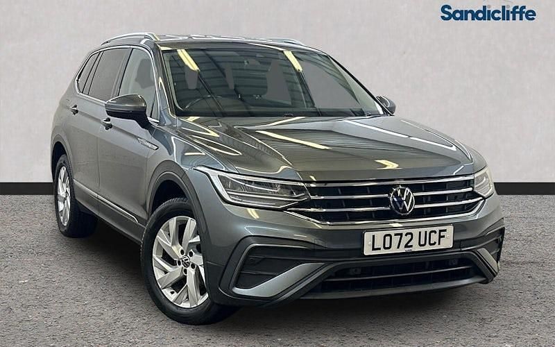 Used VW Tiguan Allspace Life 150 HP (110 kW) 2024 Grey SUV