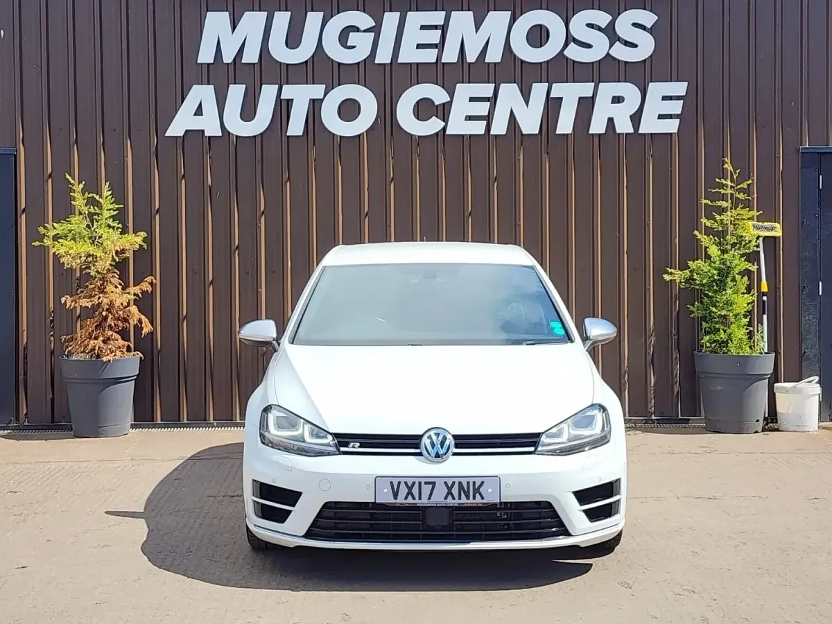 Used VW Golf VII R 310 HP (228 kW) 2017 White Hatchback