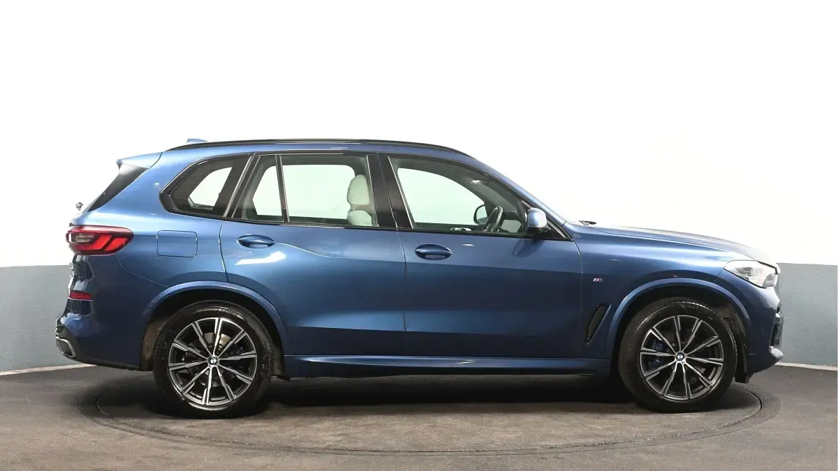 Used BMW X5 M Sport 282 HP (207 kW) 2023 Blue SUV