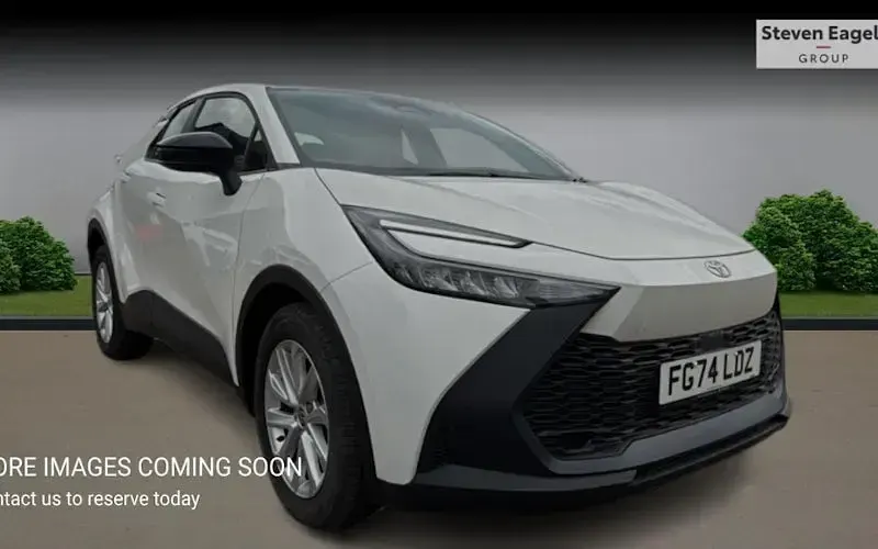 Begagnad Toyota C-HR 140 HK (102 kW) 2026 SUV