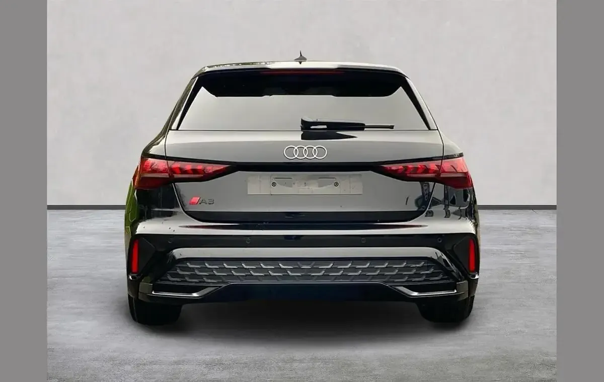 New Audi A3 e-tron S-Line 200 HP (147 kW) 2025 Other Hatchback