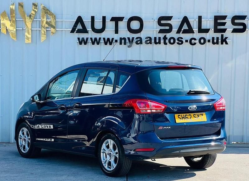 Used Ford B-MAX Zetec 105 HP (77 kW) 2012 Blue MPV