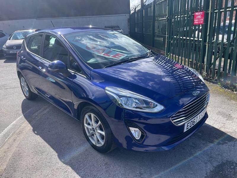 Used Ford Fiesta Zetec 100 HP (73 kW) 2017 Blue Hatchback