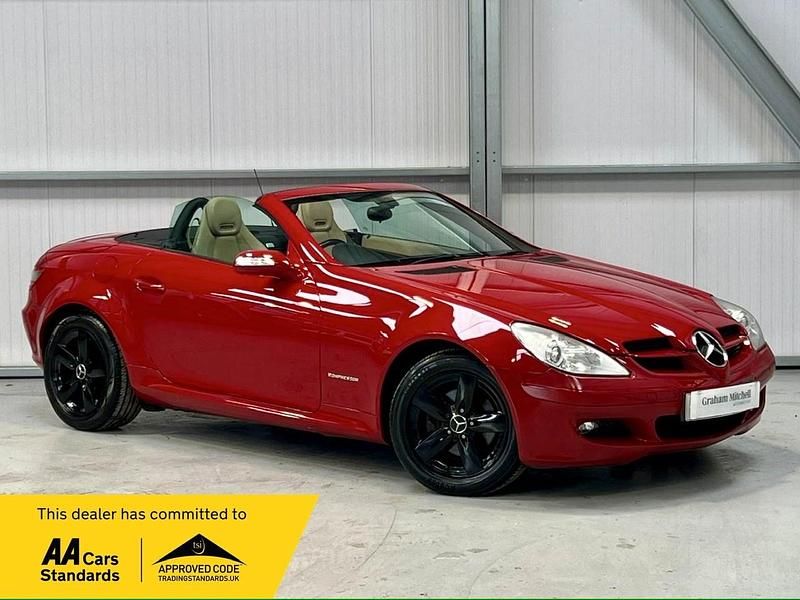Red Used 2006 Mercedes SLK200 Cabriolet | £3,495 (Fair price) - Image 1/4