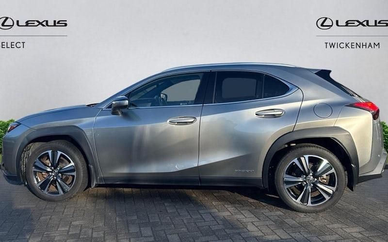 Used Lexus UX 250h 184 HP (135 kW) 2024 SUV