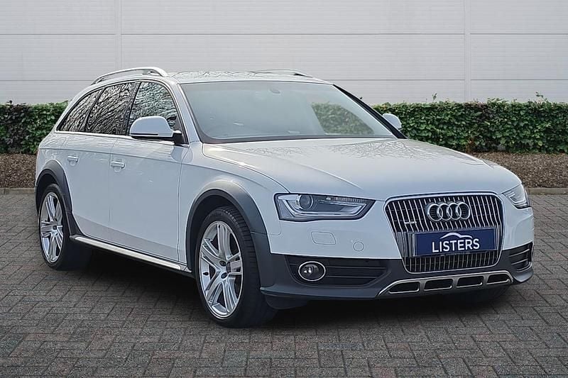 Used Audi A4 Allroad Sport 2015 White Estate