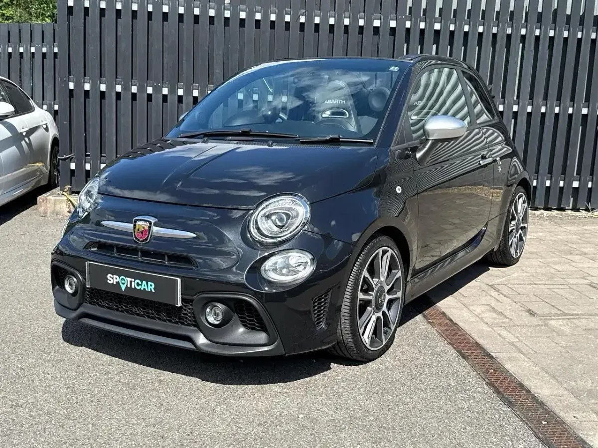 Used Abarth 595C Turismo 165 HP (121 kW) 2021 Black Cabriolet