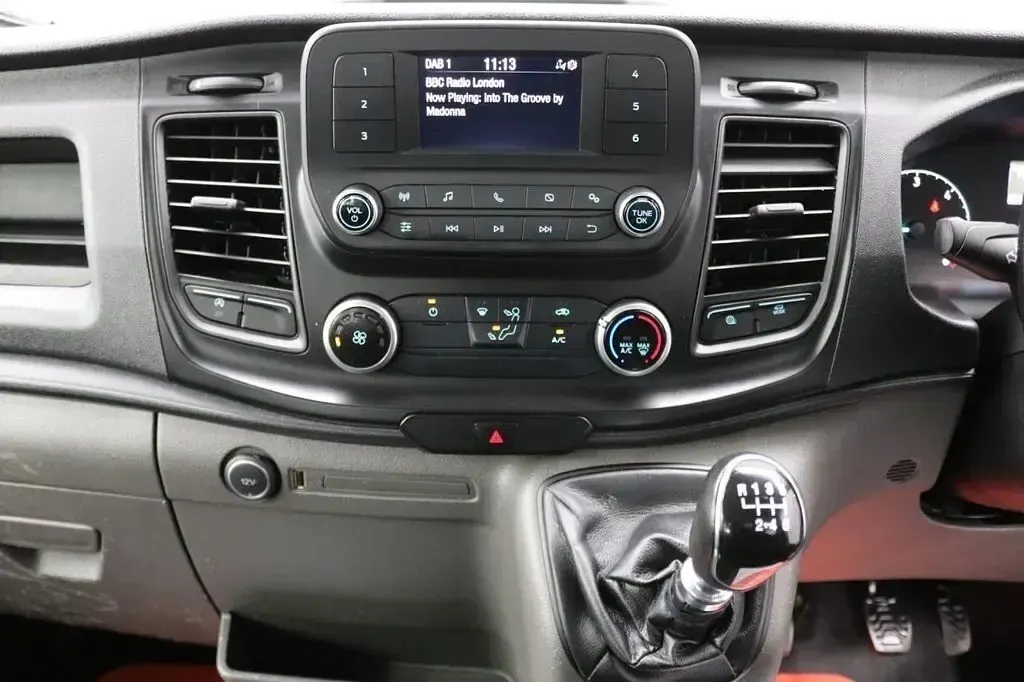 Used Ford Transit 130 HP (95 kW) 2021 Silver