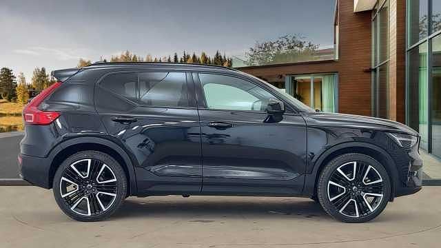 Used Volvo XC40 Ultra 194 HP (142 kW) 2025 SUV