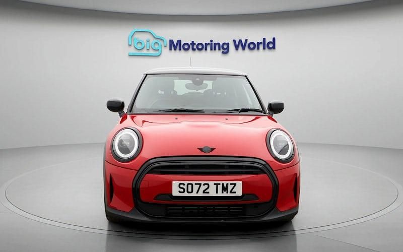 Used Mini Cooper Exclusive 136 HP (100 kW) 2022 Red Hatchback
