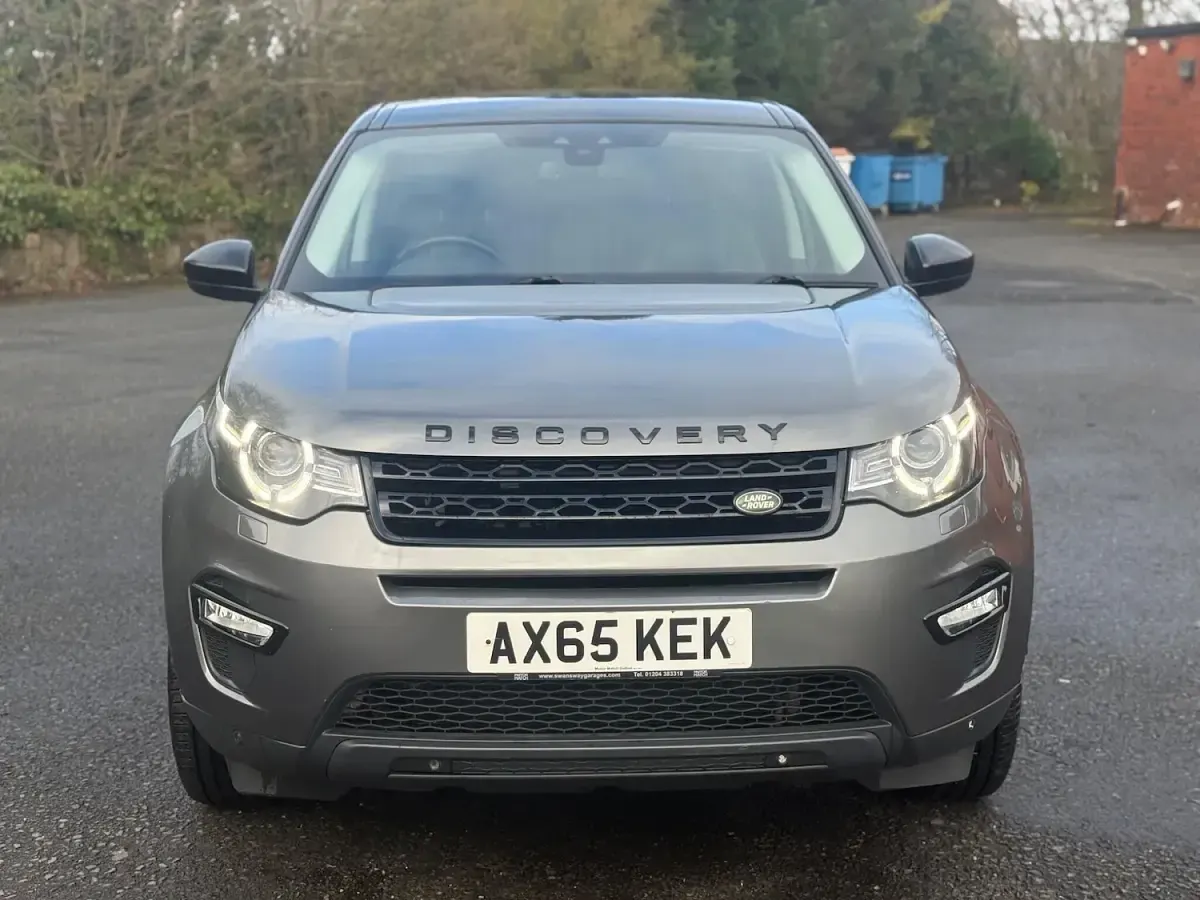 Used Land Rover Discovery Sport HSE Luxury 180 HP (132 kW) 2015 Grey SUV