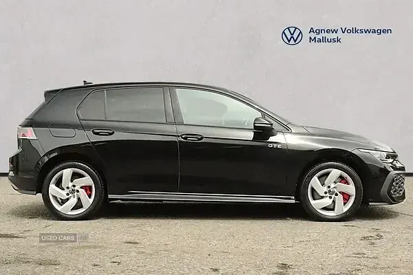 Used VW Golf VIII GTE 272 HP (200 kW) 2024 Black Hatchback