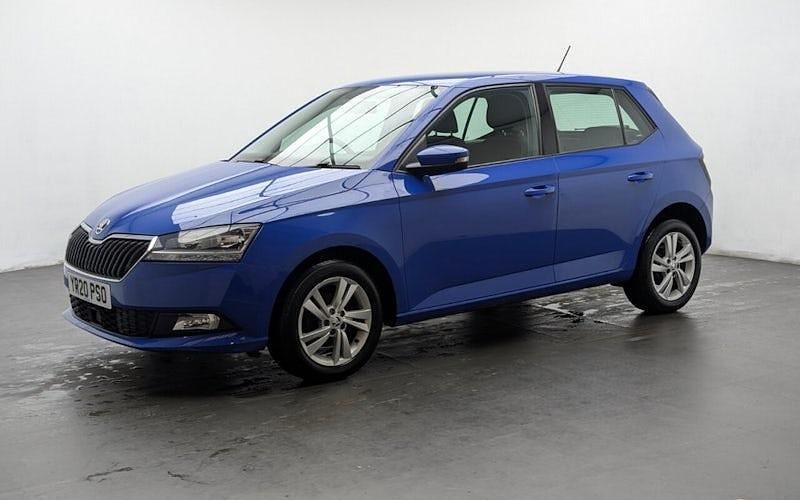 Used Skoda Fabia SE 60 HP (44 kW) 2020 Blue Hatchback