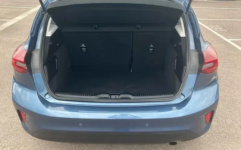 Usado Ford Focus Titanium 125 HP (91 kW) 2023 Azul Citadino