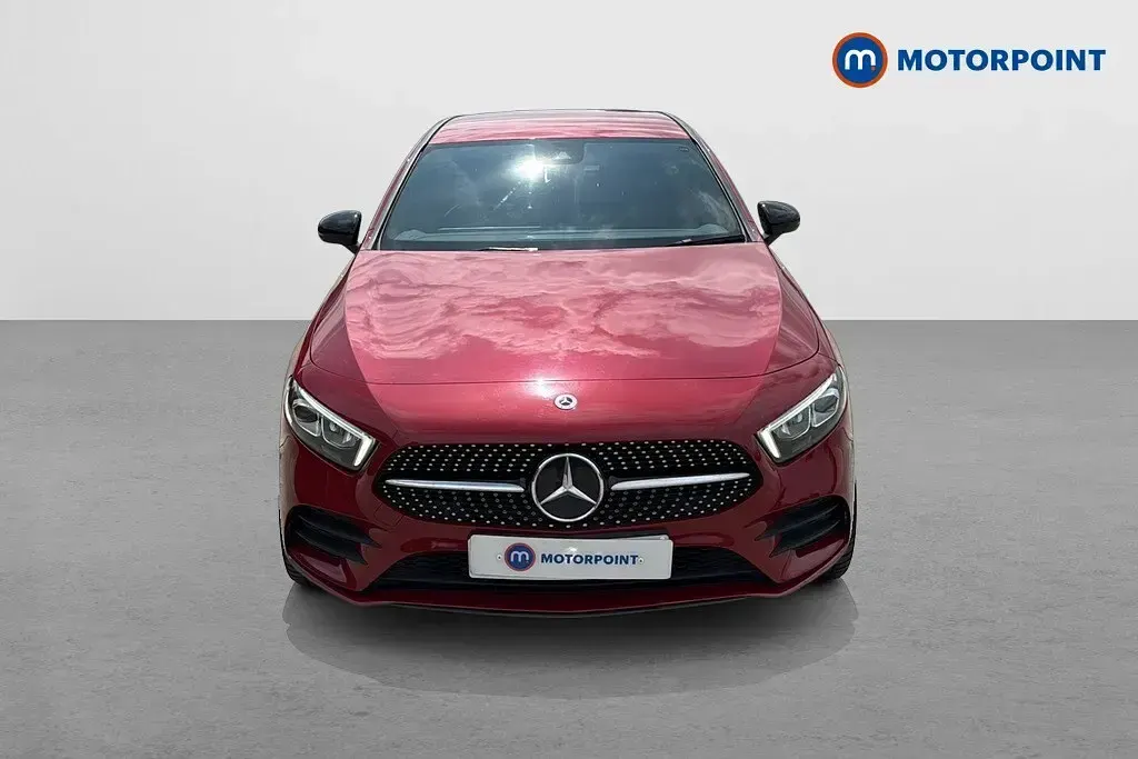 Used Mercedes A180 Executive 136 HP (100 kW) 2022 Red Hatchback