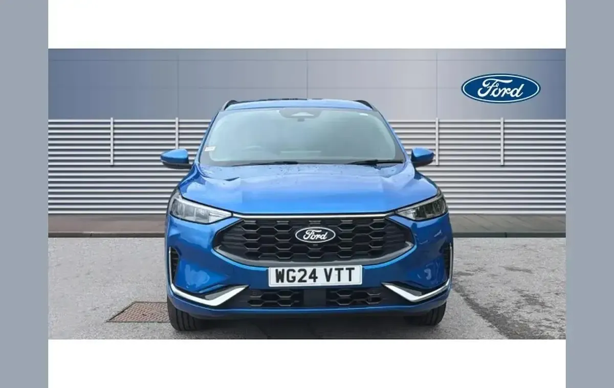 Used Ford Kuga ST-Line 239 HP (175 kW) 2024 Blue SUV