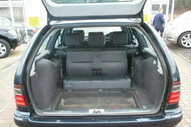 Used Mercedes E220 2002 Estate