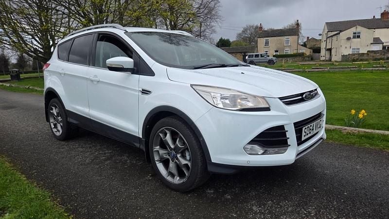 Used Ford Kuga Titanium 2014 White SUV