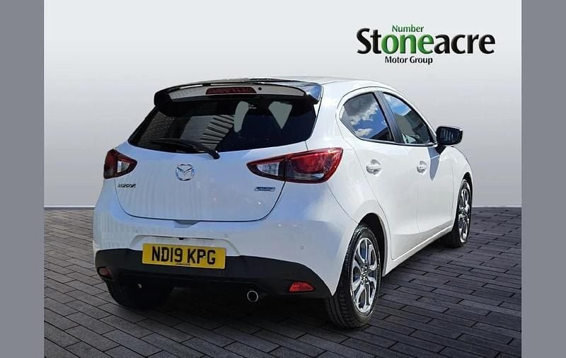 Used Mazda 2 Inclusive 113 HP (83 kW) 2019 White Hatchback
