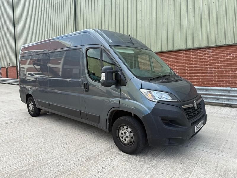 Grey Used 2023 Vauxhall Movano Van | £12,399 (Good price) - Image 1/4