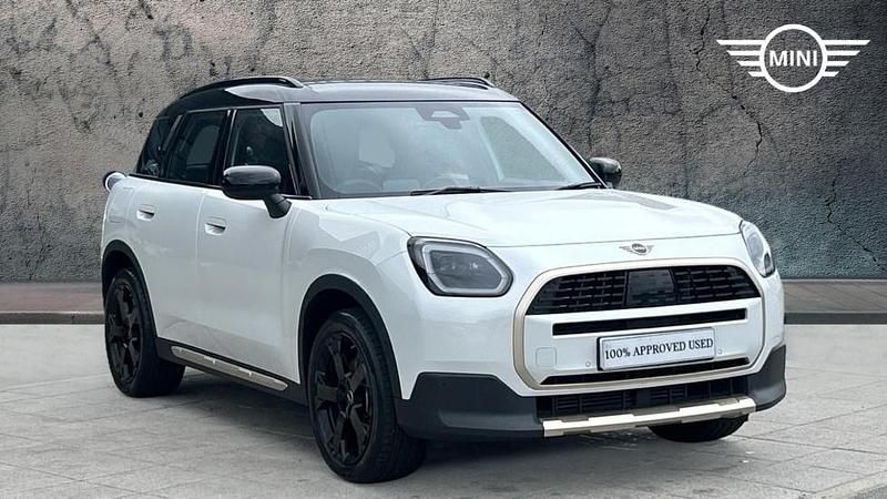 White Used 2025 Mini Countryman SUV | £31,985 (Fair price) - Image 1/4