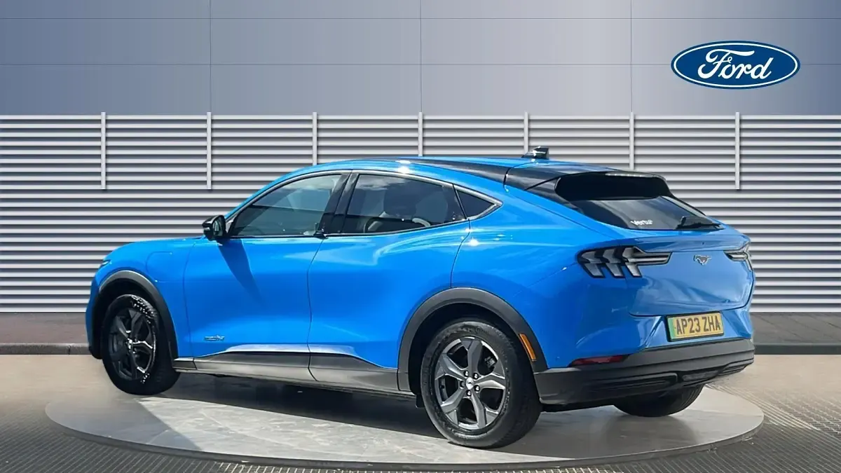 Begagnad Ford Mustang Standard Range 269 HK (197 kW) 2023 Kombi