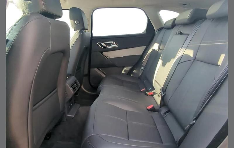 Used Land Rover Range Rover Velar S 200 HP (147 kW) 2023 Blue SUV