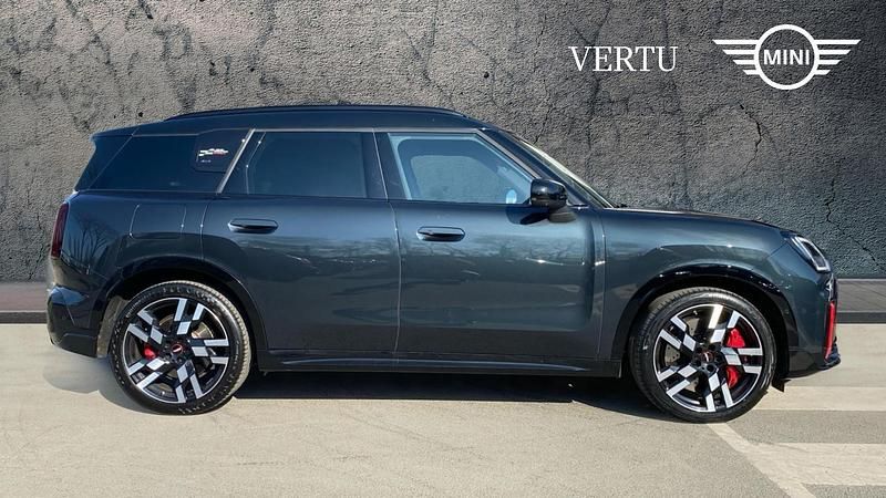 Used Mini John Cooper Works 300 HP (220 kW) 2024 Hatchback