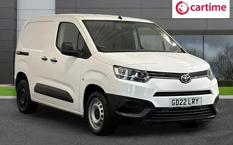 Used Toyota Proace City Active 102 HP (75 kW) 2024 MPV