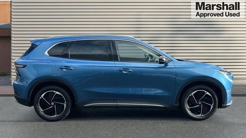 Used MG MG5 EV Trophy 169 kW (231 HP) 2025 Blue Estate