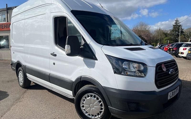 Usado Ford Transit 131 HP (96 kW) 2019 Branco Van