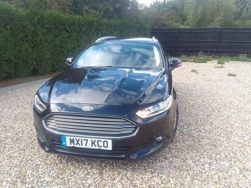 Used Ford Mondeo Style 120 HP (88 kW) 2017 Black Estate