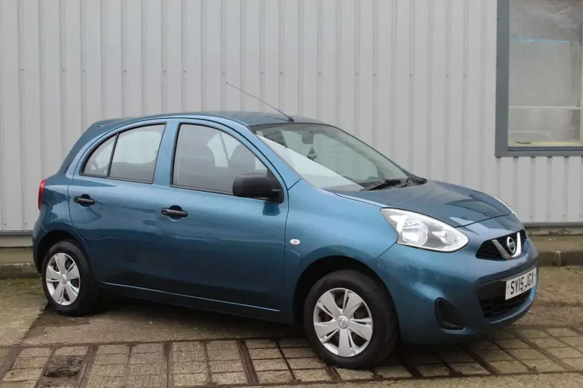 Używany Nissan Micra Visia 2015 Niebieski Hatchback