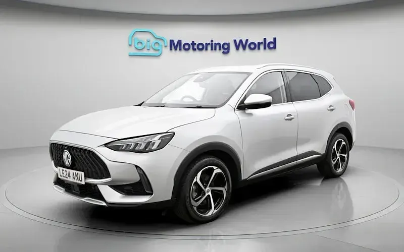 Usado MG HS Trophy 162 HP (119 kW) 2024 Prateado SUV