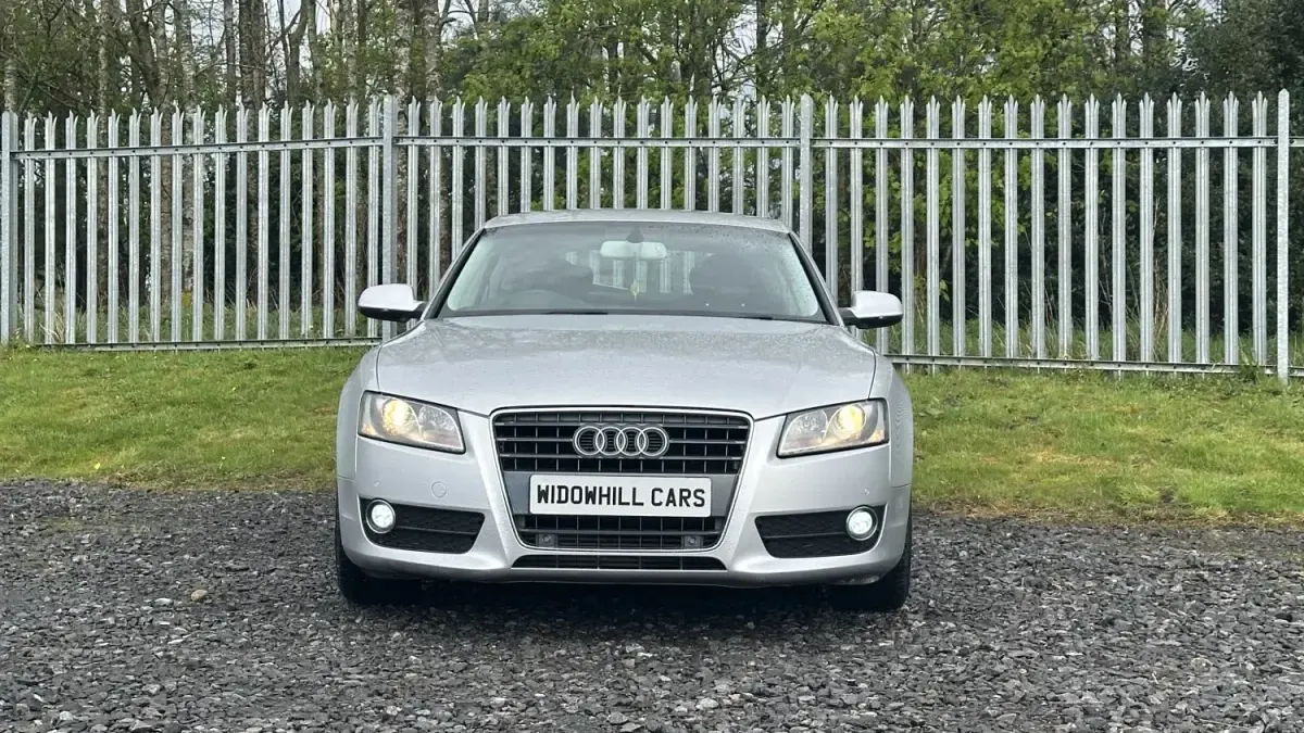 Używany Audi A5 211 KM (155 kW) 2010 Srebrny Coupe