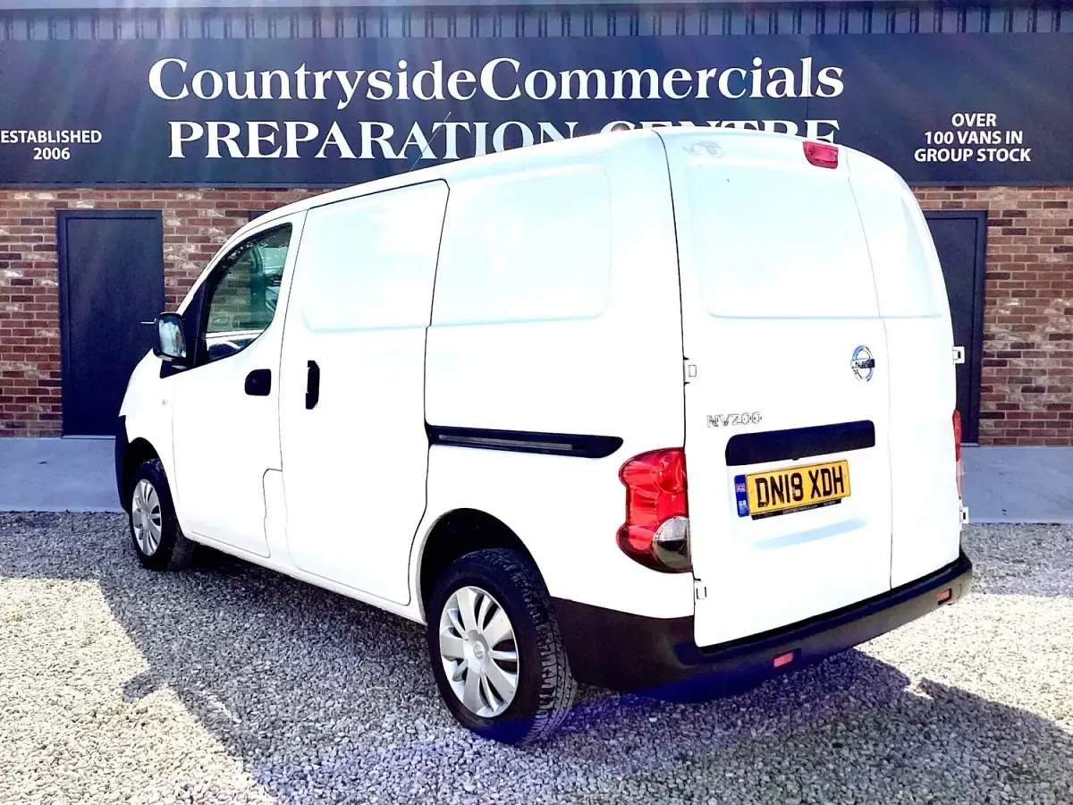 Gebraucht Nissan NV200 Acenta 2018 Weiß Van / Kleinbus