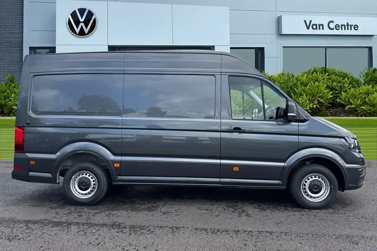 New VW Crafter S 177 HP (130 kW) 2026 Grey Van